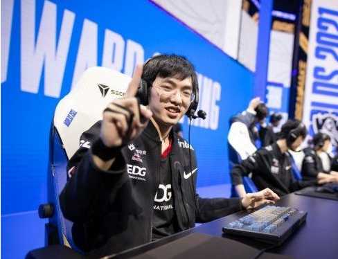 EDGflandre名字来历_游戏攻略_第1张_ab游戏 EDGflandre名字来历_http://www.abetid.com_游戏攻略_第1张